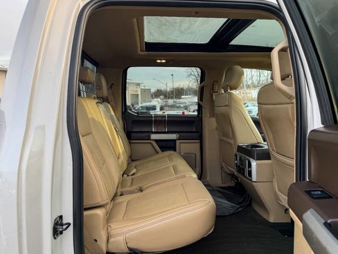 Used 2019 Ford F150 Lariat w/ Equipment Group 502A Luxury image 17