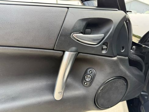 Used 2004 Dodge Viper SRT-10 image 16