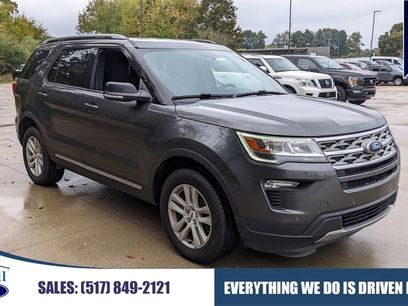 Used 2018 Ford Explorer XLT w/ XLT Technology Feature Bundle