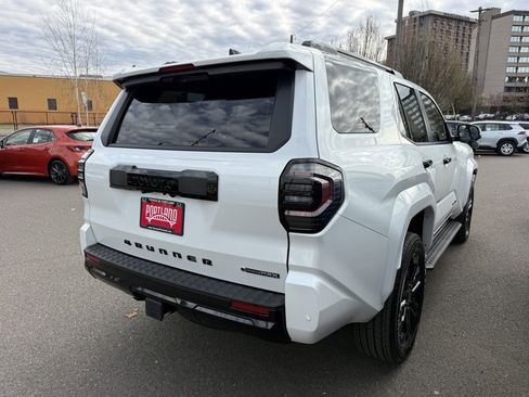 New 2026 Toyota 4Runner Platinum image 10