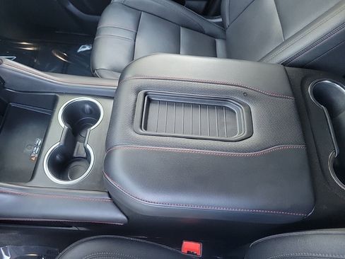 Used 2024 Chevrolet Suburban RST image 48