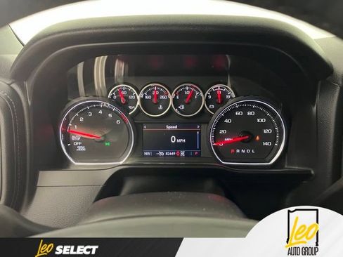 Used 2021 Chevrolet Silverado 1500 LT Trail Boss w/ Convenience Package II AWD/4WD image 19
