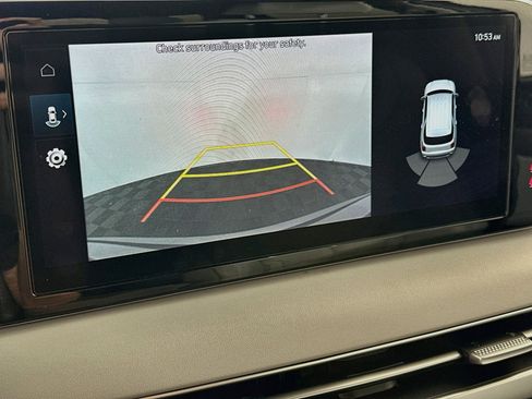 Used 2025 Hyundai Palisade SEL FWD image 23