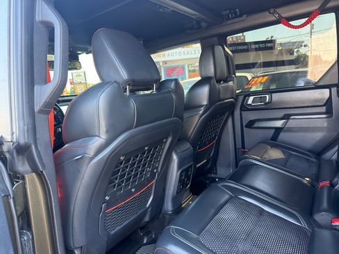 Used 2024 Ford Bronco Raptor w/ Interior Carbon Fiber Pack 6 AWD/4WD image 15
