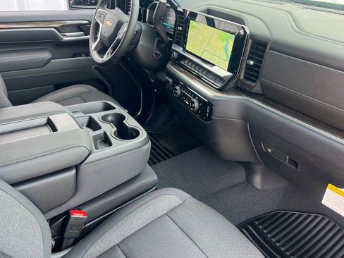 New 2026 Chevrolet Silverado 2500 LT w/ All Star Edition AWD/4WD image 12