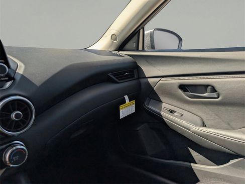 New 2025 Nissan Sentra S image 29
