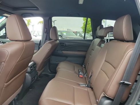 Certified 2024 Honda Passport EX-L image 14