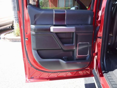 Used 2018 Ford F150 Platinum w/ Equipment Group 701A Luxury image 45