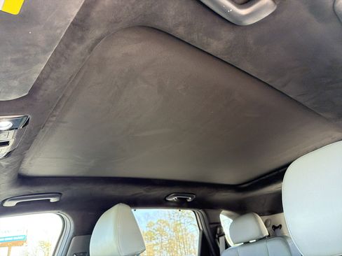 Used 2024 Kia Sorento SX Prestige w/ Sage Leather Package image 35