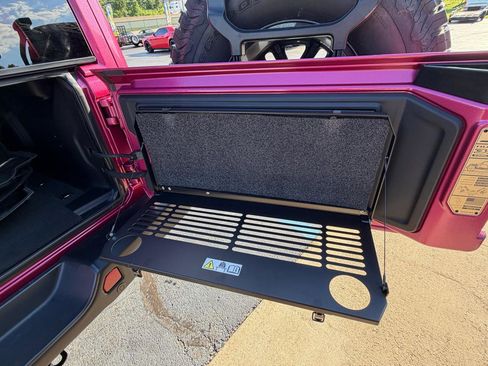 Used 2024 Jeep Wrangler Unlimited Rubicon 392 AWD/4WD image 42