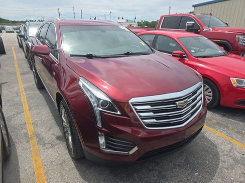 Used 2018 Cadillac XT5 Luxury FWD image 4