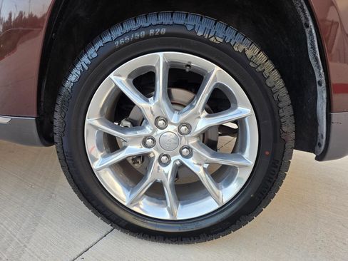 Used 2014 Jeep Grand Cherokee Summit AWD/4WD image 24