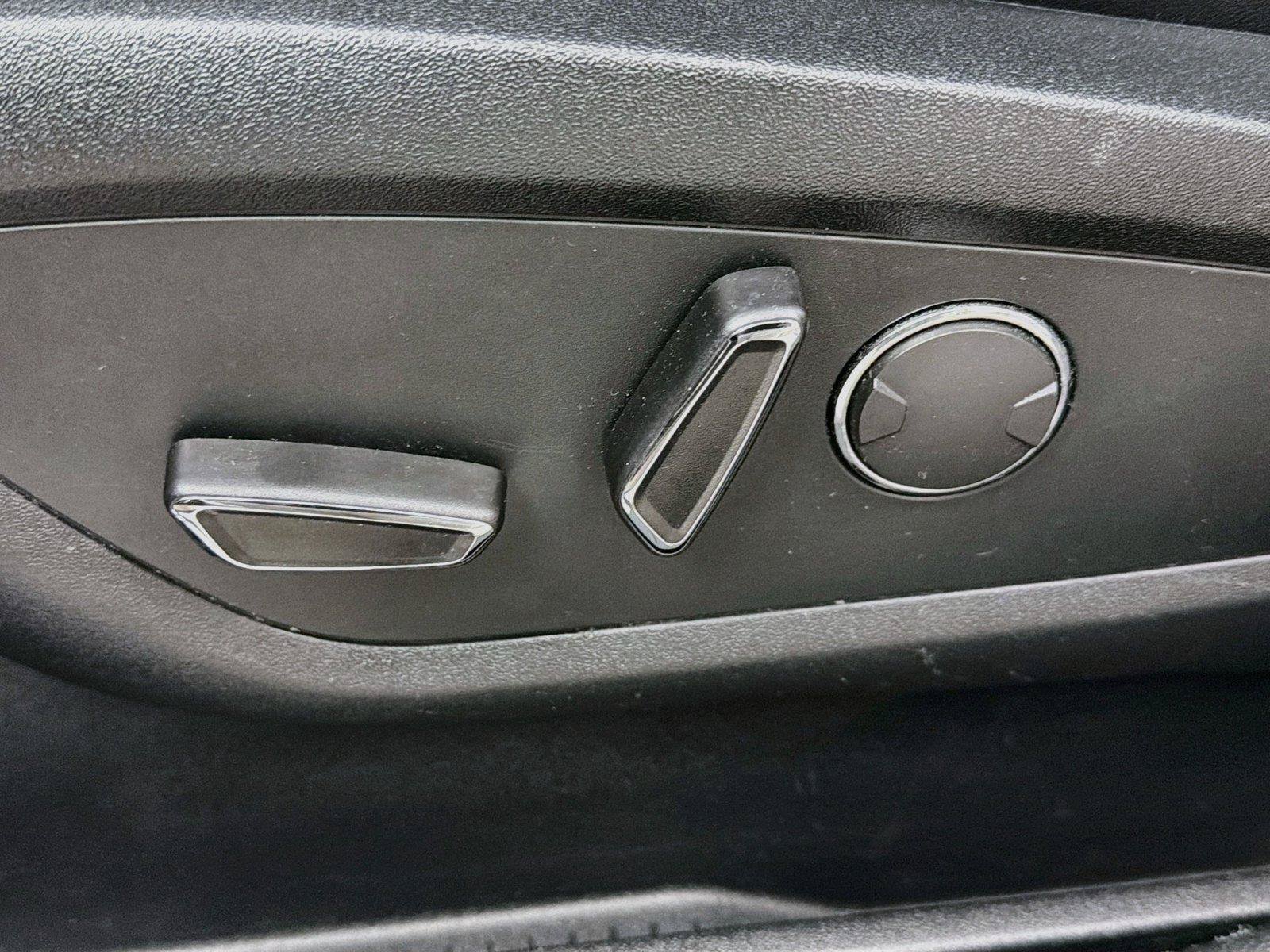 Used 2019 Lincoln Nautilus Reserve AWD/4WD image 41