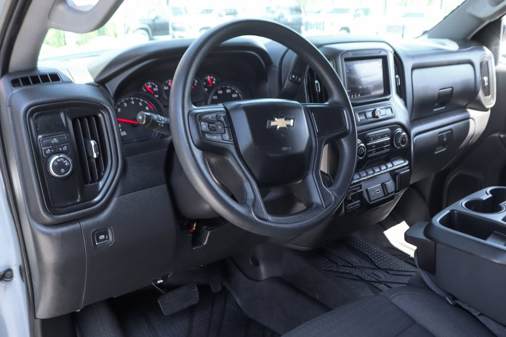 Used 2024 Chevrolet Silverado 1500 Custom RWD image 17