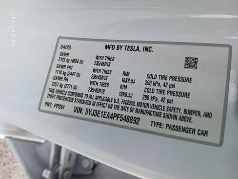 Used 2023 Tesla Model 3 Standard Range RWD image 10