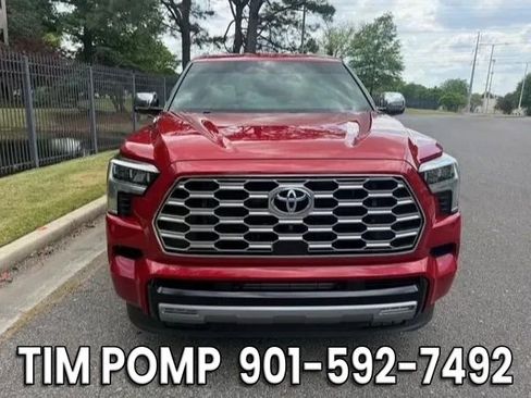 Used 2023 Toyota Sequoia Capstone AWD/4WD image 4