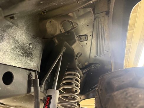 Used 2002 Jeep Wrangler SE image 51