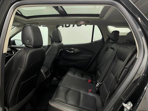 Used 2019 GMC Terrain Denali w/ GMC Pro Grade Package AWD/4WD image 29