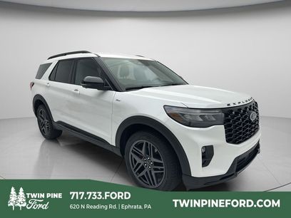 Used 2025 Ford Explorer ST-Line w/ ST-Line Street Pack