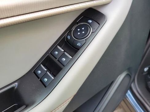 New 2026 Ford Explorer Active w/ Active Comfort Package image 24