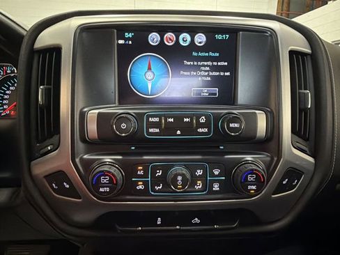Certified 2019 GMC Sierra 1500 SLE w/ SLE Value Package AWD/4WD image 18