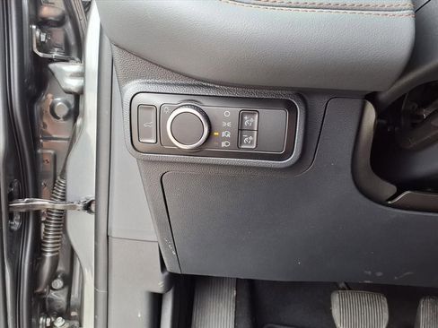 New 2026 Ford Explorer Active image 17