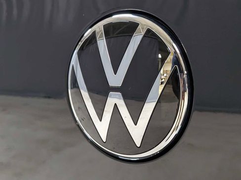 Used 2024 Volkswagen Golf R w/ MDO Package image 17