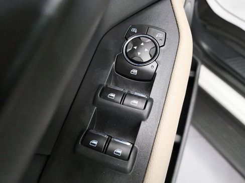 Used 2022 Ford Expedition XLT AWD/4WD image 24