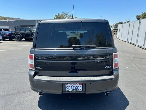 Used 2018 Ford Flex SEL w/ Equipment Group 202A FWD image 3