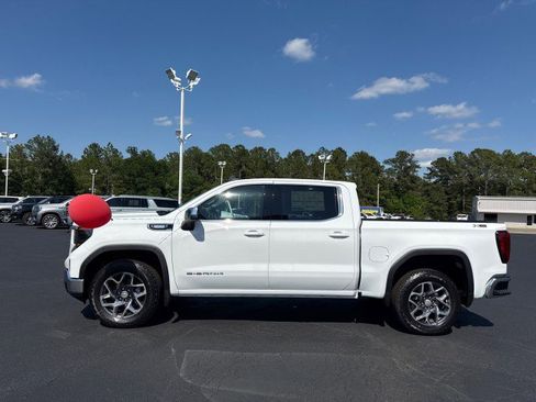 New 2026 GMC Sierra 1500 SLE AWD/4WD image 7