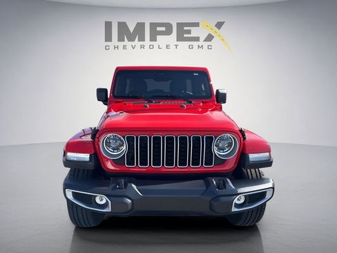 Used 2025 Jeep Wrangler Unlimited Sahara w/ Safety Group AWD/4WD image 8