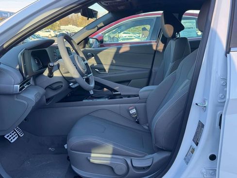 New 2026 Hyundai Elantra SEL Sport image 13