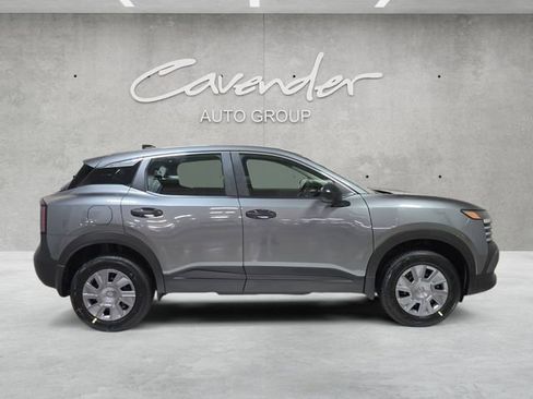 New 2026 Nissan Kicks S image 17