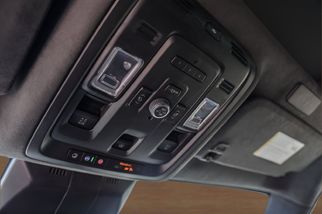 Used 2022 Cadillac Escalade Sport Platinum AWD/4WD image 41