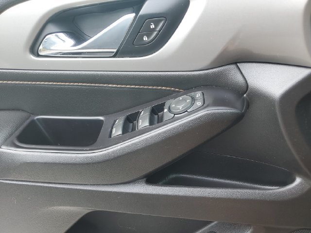 Used 2020 Chevrolet Traverse LT AWD/4WD image 20