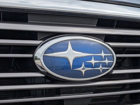 Used 2022 Subaru Ascent Premium w/ Convenience Package AWD/4WD image 23