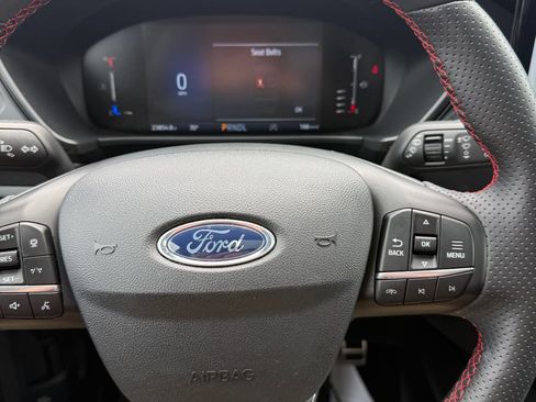 Used 2023 Ford Escape ST-Line w/ Tech Pack #1 AWD/4WD image 16