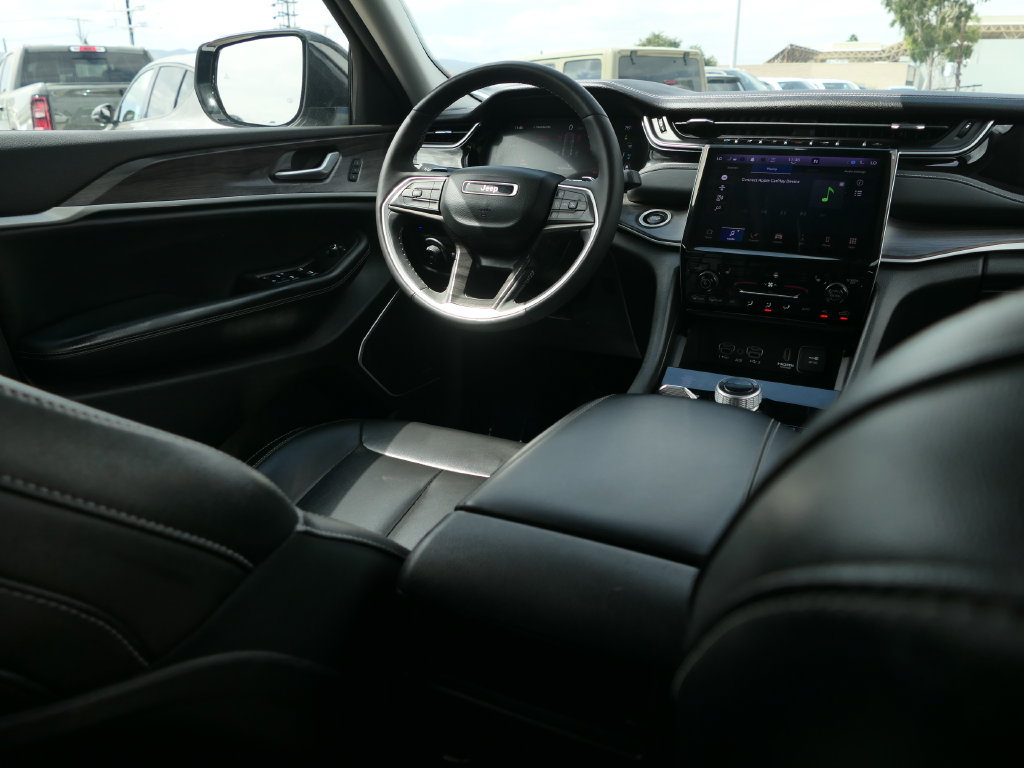 Certified 2024 Jeep Grand Cherokee Limited 4xe AWD/4WD image 24