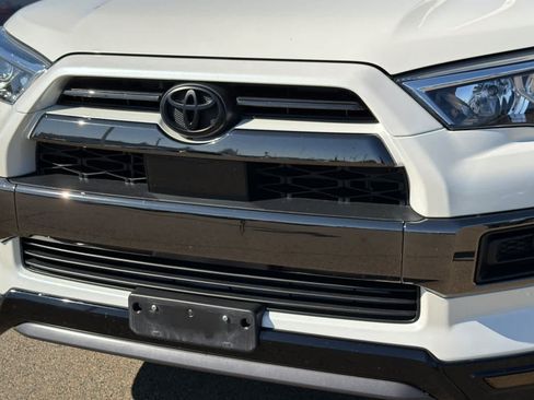 Used 2020 Toyota 4Runner Nightshade AWD/4WD image 15