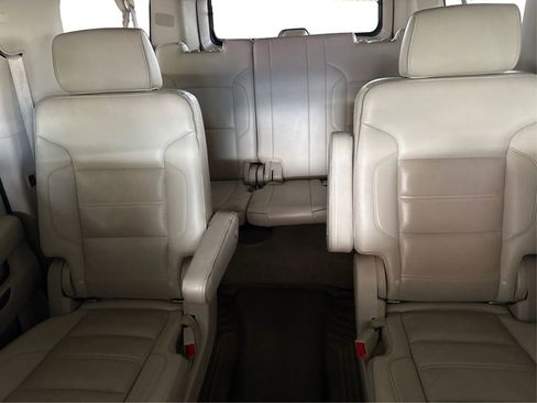 Used 2018 GMC Yukon XL Denali w/ Denali Ultimate Package AWD/4WD image 15