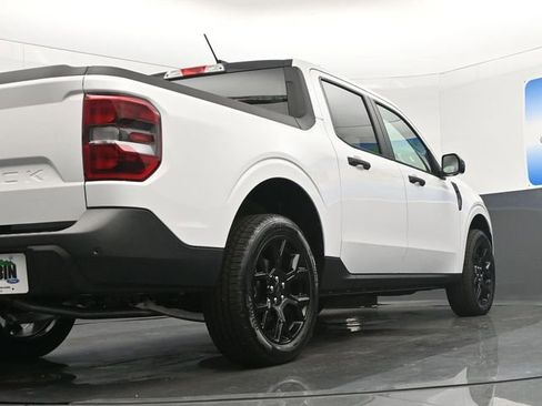 New 2025 Ford Maverick XLT w/ XLT Luxury Package image 19