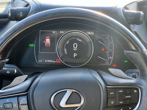 Used 2020 Lexus ES 300h w/ Premium Package image 16