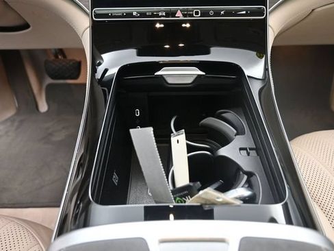 Certified 2022 Mercedes-Benz EQS 450+ Sedan image 13