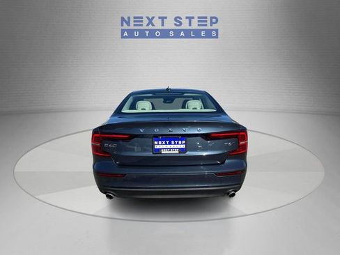 Used 2020 Volvo S60 T6 Momentum w/ Protection Package Premier image 7