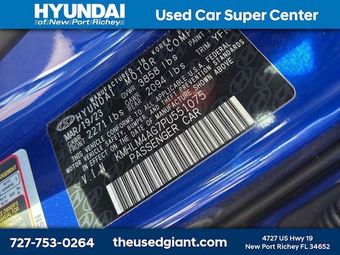 Used 2023 Hyundai Elantra SEL image 12