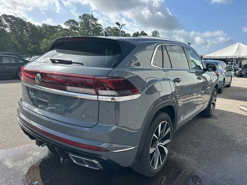 Used 2025 Volkswagen Atlas Cross Sport SEL Premium R-Line AWD/4WD image 4
