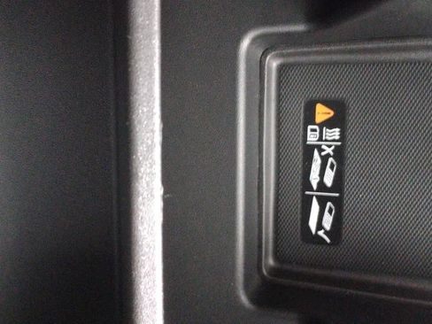 Used 2024 Chevrolet Silverado 1500 High Country w/ High Country Premium Package image 54