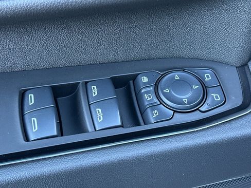 Used 2025 GMC Sierra 2500 AT4 w/ AT4 Premium Plus Package image 11