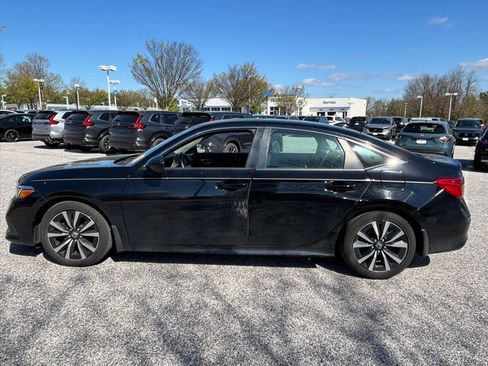 Certified 2023 Honda Civic EX image 5