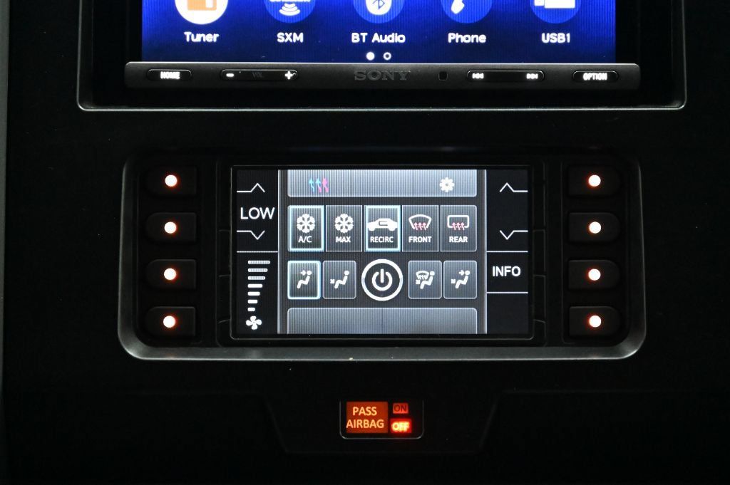 Used 2017 Ford F150 XLT w/ Equipment Group 301A Mid AWD/4WD image 32